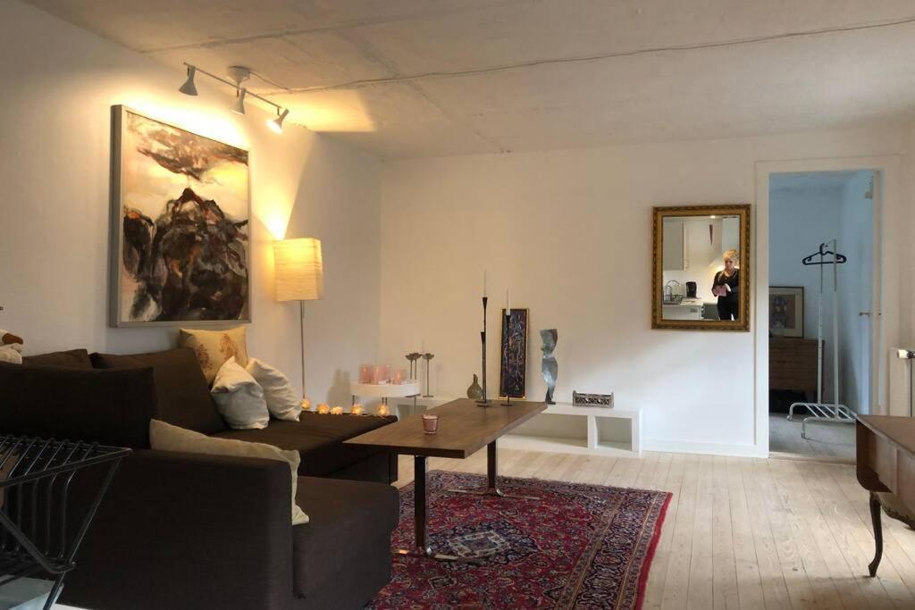 Appleflower Farm Retro Apartment Lillerod エクステリア 写真