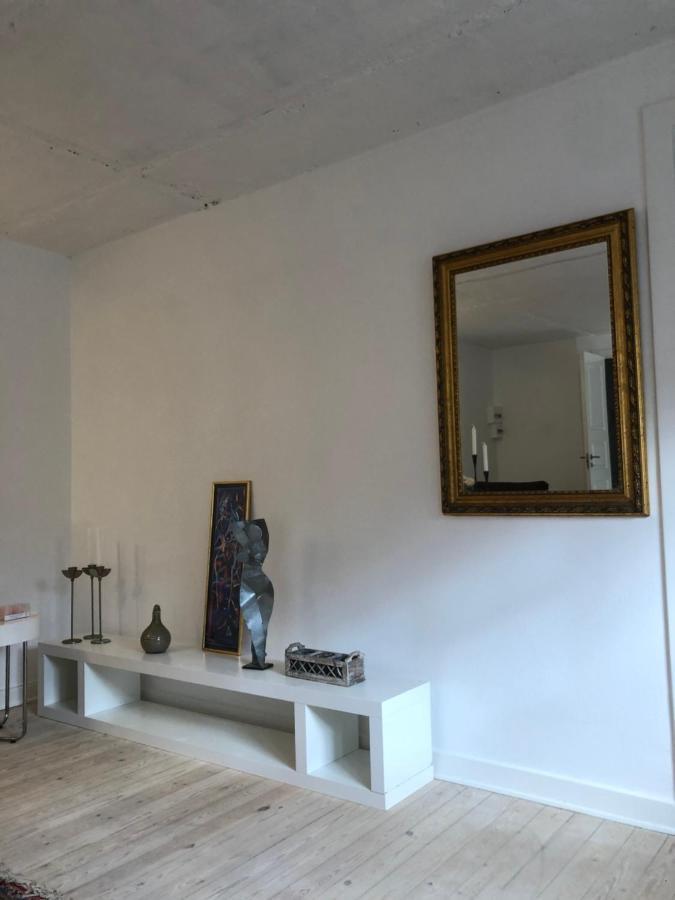 Appleflower Farm Retro Apartment Lillerod エクステリア 写真
